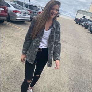 Meet your Posher, Brett